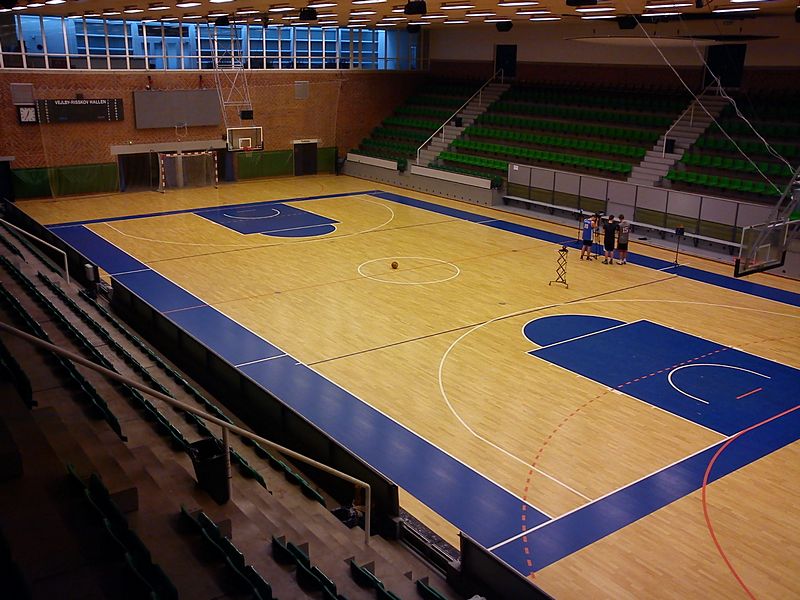 Вайлбю Рисгов Халън