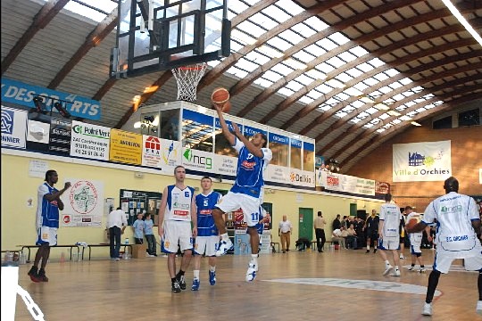 Лео Лагранж