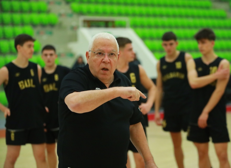 Национален камп за юноши до 18 г. на Пини Гершон в Ботевград/сн. Евгений Милов