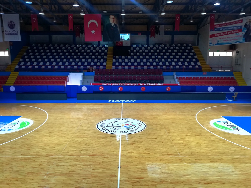 Спортна зала