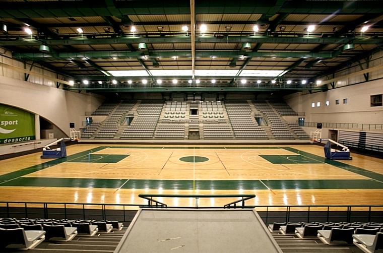 Сентро де Дешпортош и Конгресош