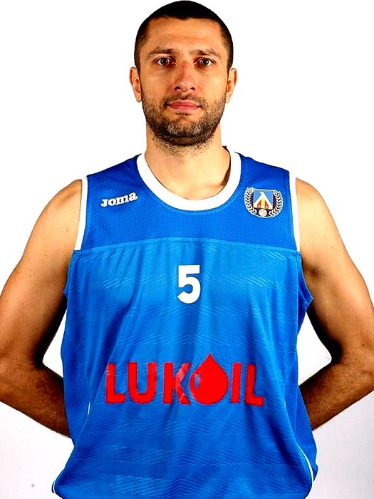 Веселин Веселинов