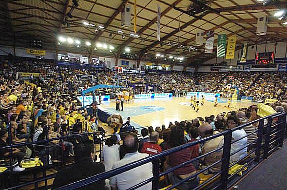 Сентро Инсулар