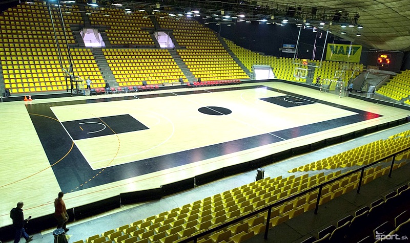 Еуровия Арена