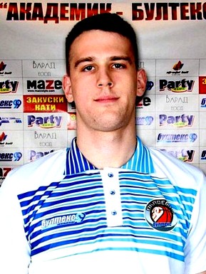 Александър Митрович