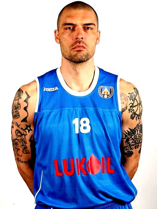 Христо Николов