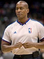 Дерик Колинс